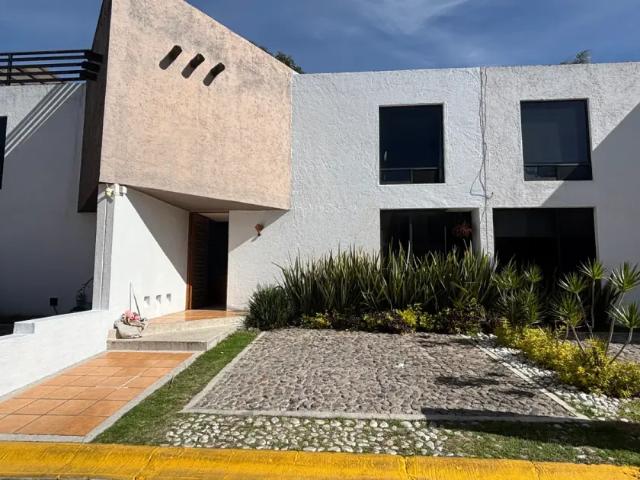 Casa en fraccionamiento en renta Avenida 38 Oriente, Cholula, San Pedro Cholula, Puebla, 72770, México