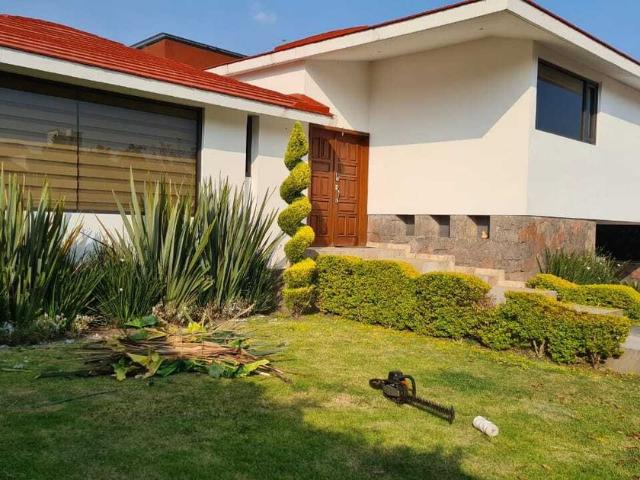 Casa en fraccionamiento en renta Basicos, Calle Independencia, San Miguel Totocuitlapilco, Metepec, México, 52143, Mex