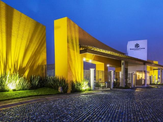 Casa en fraccionamiento en renta Bosque De Las Fuentes, Estado De México, México