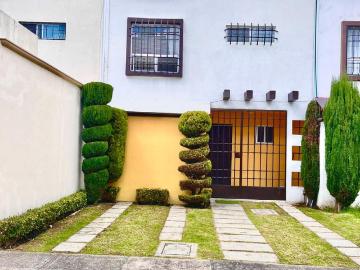 Casa en fraccionamiento en renta Bosques De Cantabria, San José Guadalupe, Estado De México, México