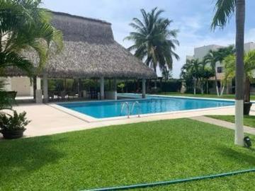 Casa en fraccionamiento en renta Boulevard De Las Naciones Km 9, Fracc Residencial El Márquez, Acapulco De Juárez, Guerrero, 39907, Mex