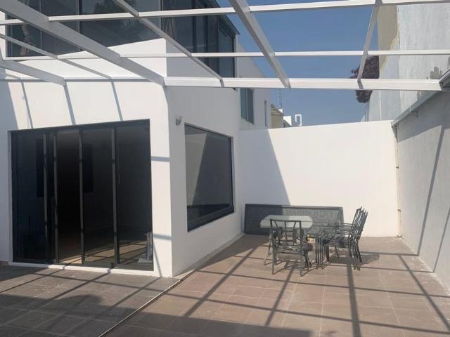 Casa en fraccionamiento en renta Boulevard Europa, Fracc Lomas De Angelópolis, San Andrés Cholula, Puebla, 72830, Mex