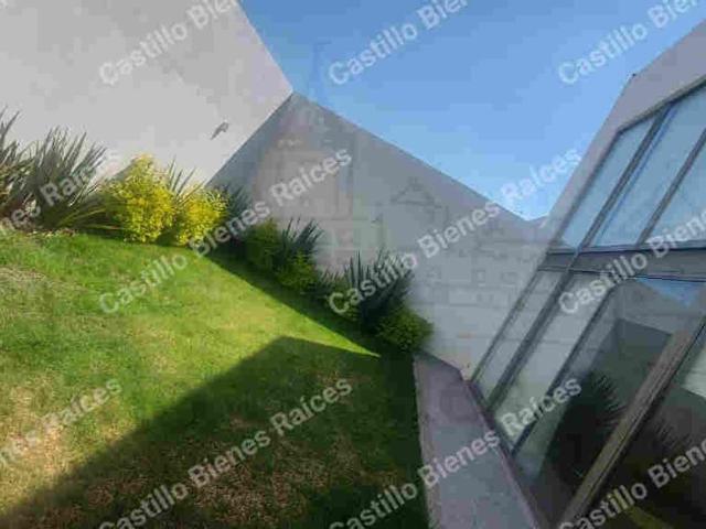 Casa en fraccionamiento en renta Boulevard Salamina, Fraccionamiento Lomas Del Mirador, León, Guanajuato, 37358, Mex