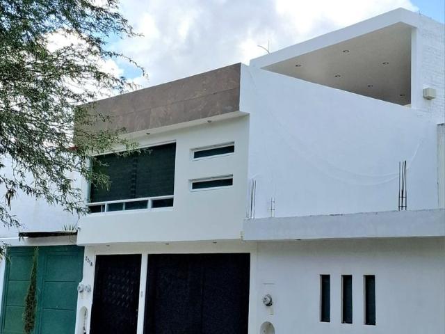 Casa en fraccionamiento en renta Brisas Del Lago, León, Guanajuato, México