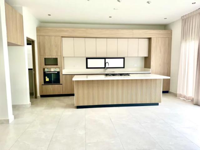 Casa en fraccionamiento en renta Camino Al Chaparral, Los Rodriguez, Santiago, Nuevo León, 67300, México