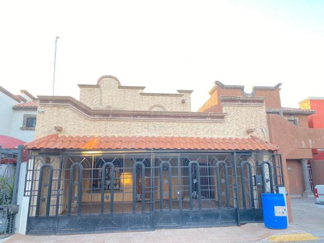 Casa en fraccionamiento en renta Calzada Del Río, Ciudad Juárez, Chihuahua, México