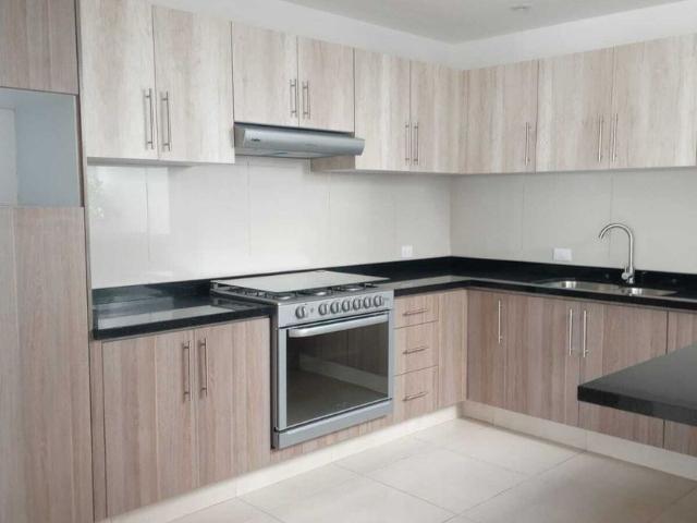 Casa en fraccionamiento en renta Calle Uranga, San Juan Cuautlancingo, Cuautlancingo, Puebla, 72700, Mex