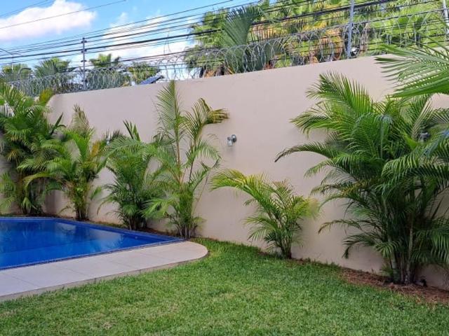 Casa en fraccionamiento en renta Calle Cumbres Maltrata 19 38, Cumbres, Cancún, Benito Juárez, Quintana Roo, 77560, Mex