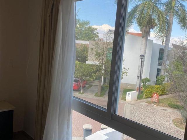 Casa en fraccionamiento en renta Calle Del Tezontle 396, Residencial San Antonio De Ayala, Irapuato, Guanajuato, 36600, Mex