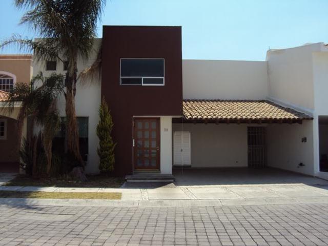 Casa en fraccionamiento en renta Calle Majallón, Lomas De Angelópolis residencial, San Andrés Cholula, Puebla, 72830, México