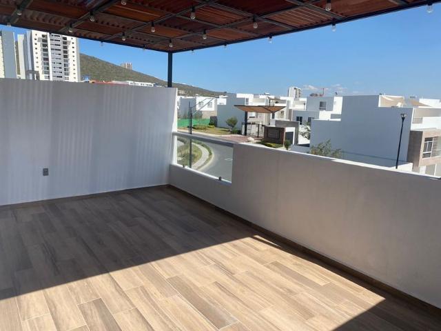 Casa en fraccionamiento en renta Calle Matancillas, El Refugio, Querétaro, 76146, Mex