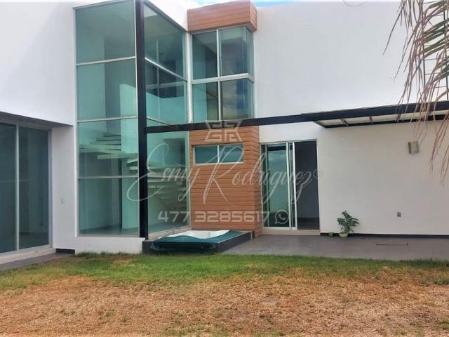 Casa en fraccionamiento en renta Cañada Del Refugio, León, Guanajuato, México