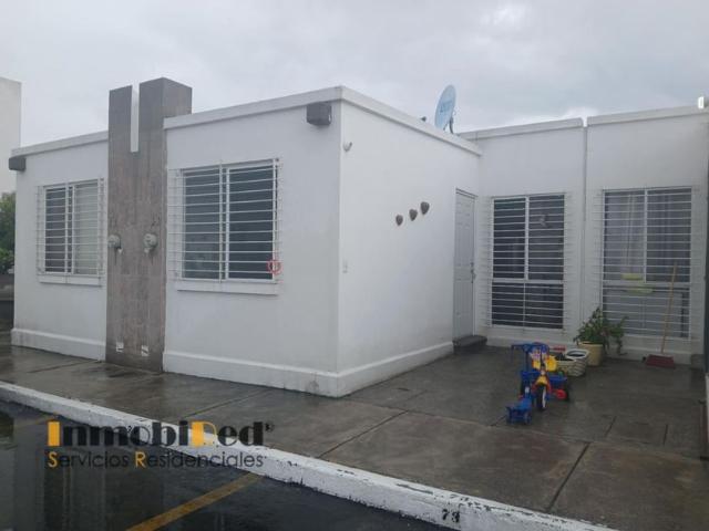 Casa en fraccionamiento en renta Cerrada San Juan, Viñedos, Delegación Felipe Carrillo Puerto, Municipio De Querétaro, Querétaro, 76113, México