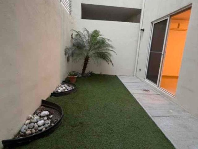 Casa en fraccionamiento en renta Cerradas De Valle Alto, Villas La Rioja, Monterrey, Nuevo León, México