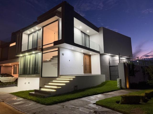 Casa en fraccionamiento en renta Circuito Del Imperio Galo Poniente 18, Zapopan, Jalisco, México