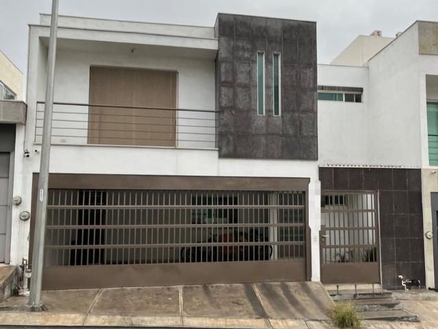 Casa en fraccionamiento en renta Ciudad De Cádiz 6614, Paseo De Los Leones, Fraccionamiento Cumbres Santa Clara, Monterrey, Nuevo León, 64349, Mex
