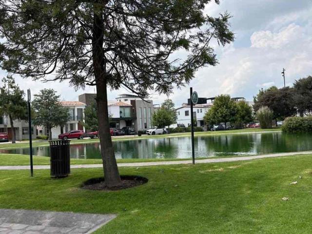 Casa en fraccionamiento en renta Condado Del Valle, Condado Del Valle, Metepec, Estado De México, México