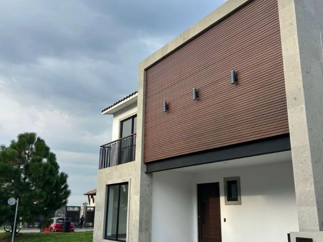 Casa en fraccionamiento en renta Condado Del Valle, Estado De México, México