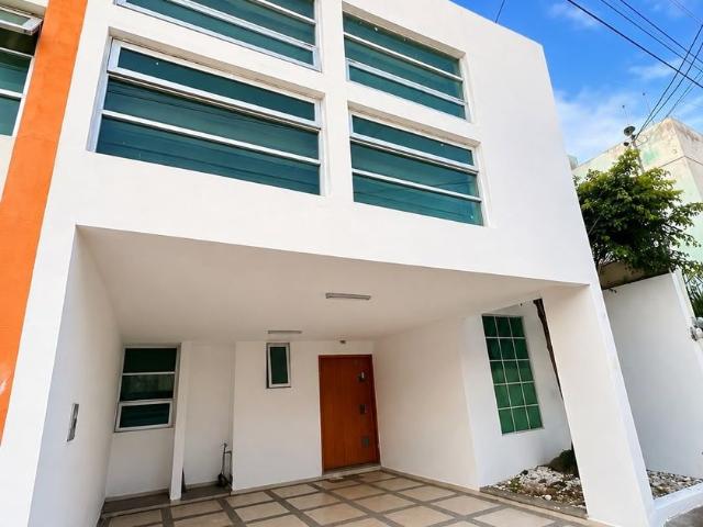 Casa en fraccionamiento en renta Colinas De San Isidro, León, Guanajuato, México