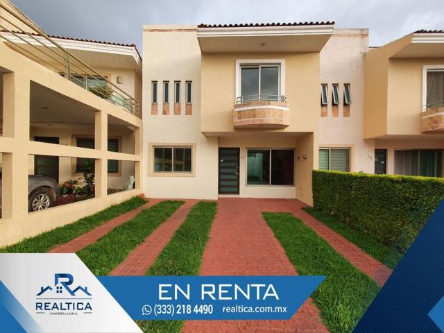 Casa en fraccionamiento en renta Coto Bonanza, Bonaterra, Tepic, Nayarit, México