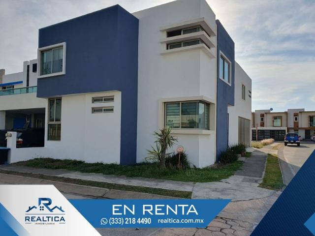 Casa en fraccionamiento en renta Coto Terranova, Bonaterra, Tepic, Nayarit, México