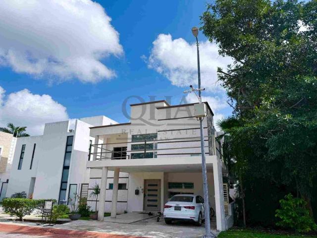 Casa en fraccionamiento en renta Cumbres De Maltrata, Cancún, Quintana Roo, México
