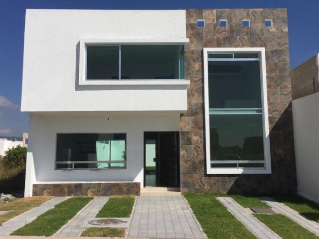 Casa en fraccionamiento en renta El Condado, El Pueblito, Querétaro, México