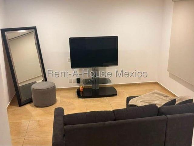 Casa en fraccionamiento en renta El Salitre, Municipio De Querétaro