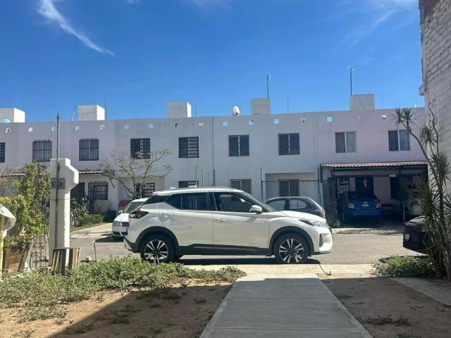 Casa en fraccionamiento en renta Fraccionamiento Aranzazu, Terracota, Irapuato, Guanajuato, México