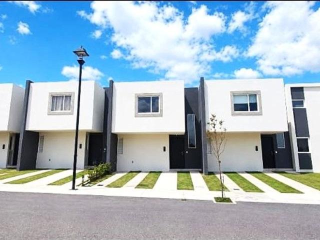 Casa en fraccionamiento en renta Fraccionamiento Hacienda De Las Fuentes, Estado De México, México
