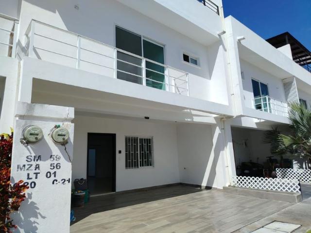 Casa en fraccionamiento en renta Fraccionamiento Punta Estrella, Calle Avenida Petempich, Playa Del Carmen, Quintana Roo, México