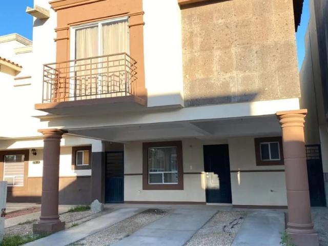 Casa en fraccionamiento en renta Jardines De San Patricio, Parcelas Ejido Jesús Carranza, Ciudad Juárez, Chihuahua, México