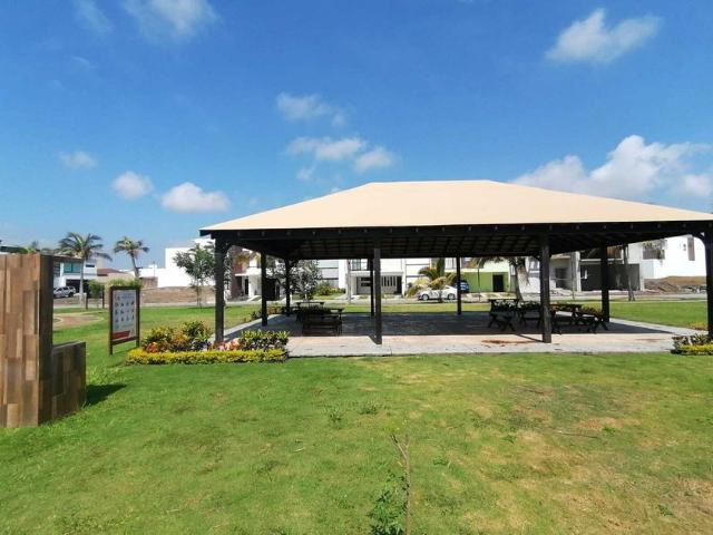 Casa en fraccionamiento en renta José Luis Uscanga, Alvarado, Veracruz De Ignacio De La Llave, Mex