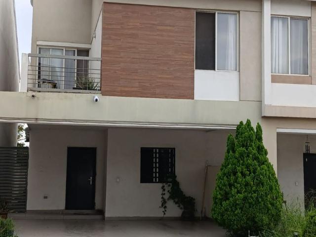 Casa en fraccionamiento en renta Julio Verne, Cumbres Del Sol, Monterrey, Nuevo León, México