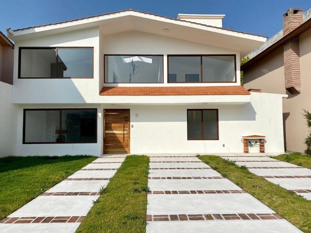 Casa en fraccionamiento en renta La Jolla Residencial, Antes De Llegar A Dormimundo, Avenida Licenciado Benito Juárez García Mz 032, La Jolla, Metepec, Estado De México, México