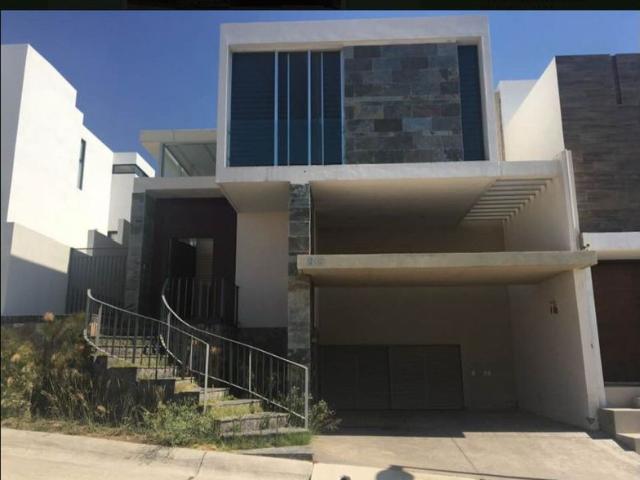Casa en fraccionamiento en renta Lomas Del Molino 1, El Molino Residencial, Guanajuato, México