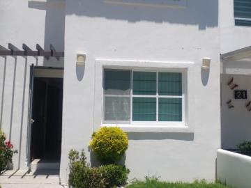 Casa en fraccionamiento en renta Lomas Del Valle, Puebla, Municipio De Puebla