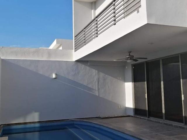 Casa en fraccionamiento en renta Lomas Diamante, Veracruz, México