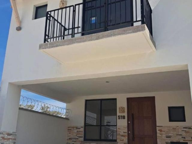 Casa en fraccionamiento en renta Lombardía Residencial, Boulevard Lombardía, Lombardía Residencial, León, Guanajuato, México