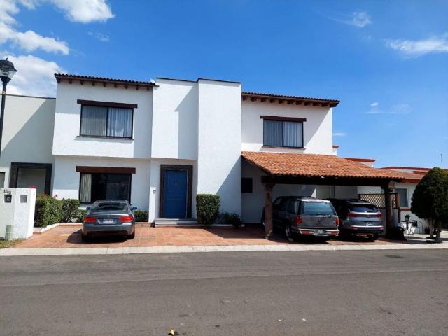 Casa en fraccionamiento en renta Misión Concá, Santiago De Querétaro, Querétaro, México
