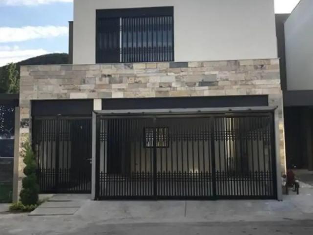 Casa en fraccionamiento en renta Moretta, Monterrey, Nuevo León, 64102, México