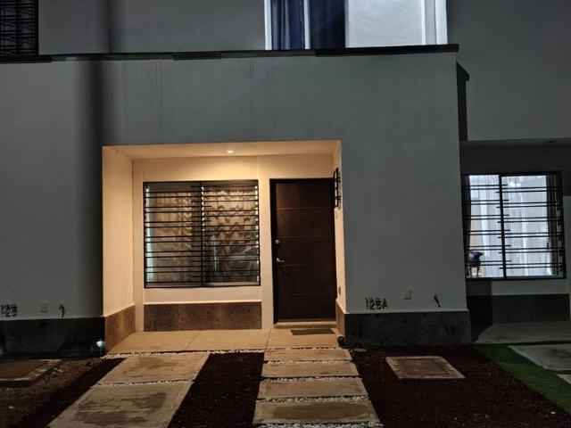 Casa en fraccionamiento en renta Murano Residencial, Boulevard Herradura, San Carlos La Roncha, León, Guanajuato, México