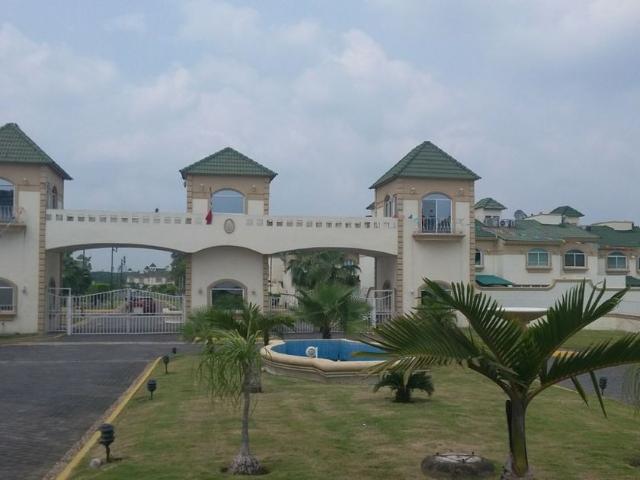 Casa en fraccionamiento en renta Privada Pirineos 7, Fraccionamiento Cordilleras, Boca Del Río, Veracruz De Ignacio De La Llave, 94293, Mex