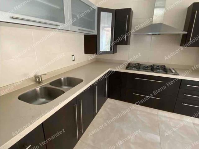 Casa en fraccionamiento en renta Avenida Parque Chapultepec, San Luis Potosí, Municipio De San Luis Potosí, San Luis Potosí, 78295, México