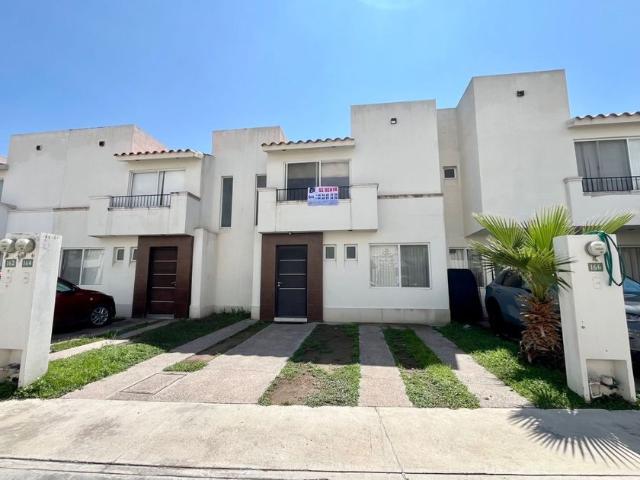 Casa en fraccionamiento en renta Puerta De Piedra, P.º Prta Real, Simon Diaz, San Luis Potosí, S.l.p México