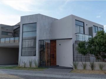 Casa en fraccionamiento en renta Recta A Cholula #2417, Ruta Quetzalcóatl, Sin Nombre De Colonia 1, San Andrés Cholula, Puebla, México