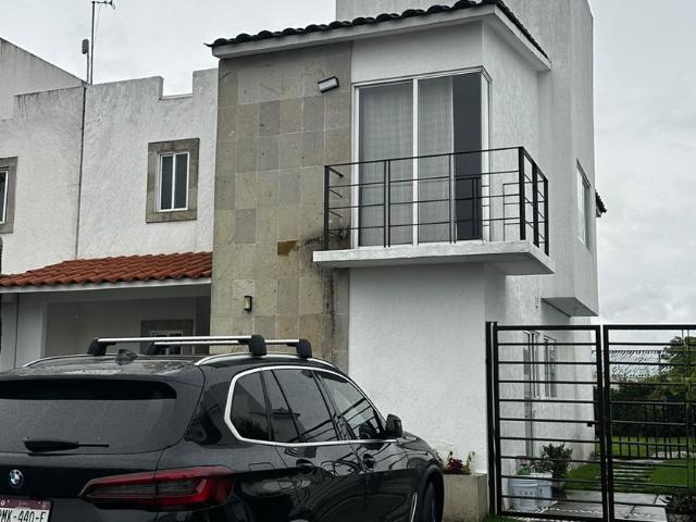 Casa en fraccionamiento en renta Residencial Foresta, Estado De México, México