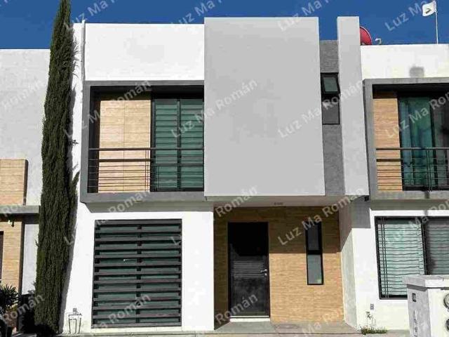 Casa en fraccionamiento en renta Residencial Los Lagos, Los Lagos, Pozos, San Luis Potosí, México