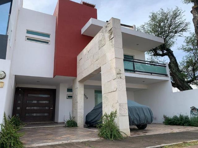 Casa en fraccionamiento en renta Residencial Punta Del Este, León, Guanajuato, México