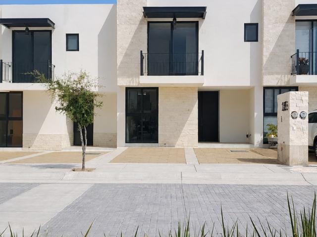 Casa en fraccionamiento en renta Residencial Quinta María, Irapuato, Guanajuato, México